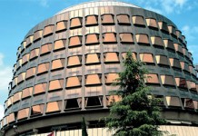 TIRÓN DE OREJAS A LA ADMINISTRACIÓN