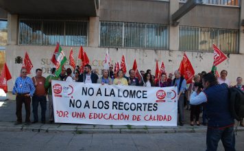 Concentración en contra de la LOMCE y de los recortes educativos. Por una Educación de calidad