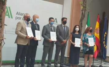 UGT velará por el cumplimiento del Acuerdo y por la incorporación de más profesorado en los centros educativos andaluces.