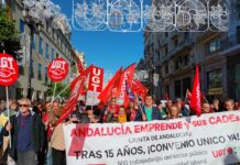 UGT Y CCOO SE MANIFIESTAN POR LA FIRMA DEL CONVENIO DE ANDALUCÍA EMPRENDE TRAS 15 AÑOS SIN RENOVARSE