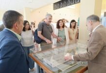 SECRETARIO GENERAL UGT ANDALUCIA VISITA ESCUELA DE JOYERÍA EN CÓRDOBA