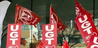 CONCENTRACION DE UGT SP CÓRDOBA EN PROTESTA POR LAS CONDICIONES EN QUE SE QUIERE ABRIR EL TERCER PUNTO DE URGENCIAS
