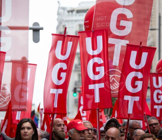 MUJERES QUE ABREN CAMINOS. DELEGADAS SINDICALES